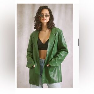 Chic Green Leather Blazer